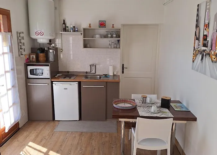 Nyaraló Logis Du Parc Libourne